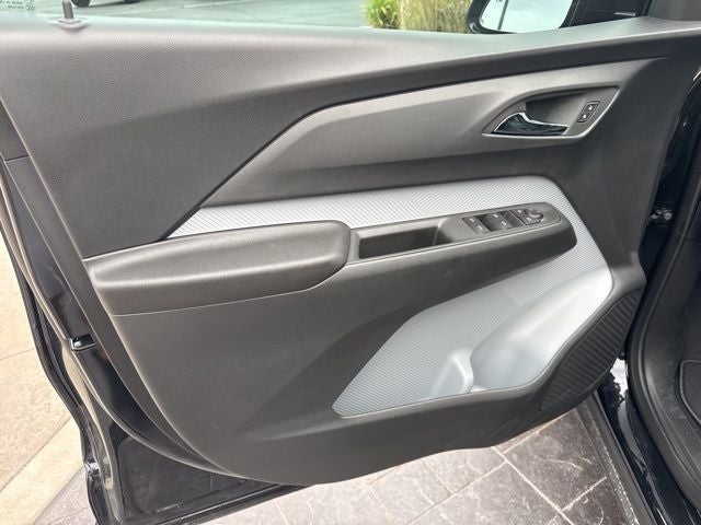 2027 Chevrolet Bolt EV LT