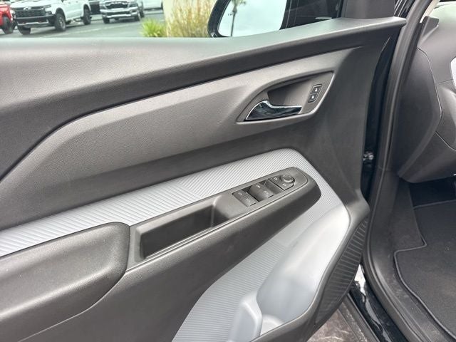 2027 Chevrolet Bolt EV LT