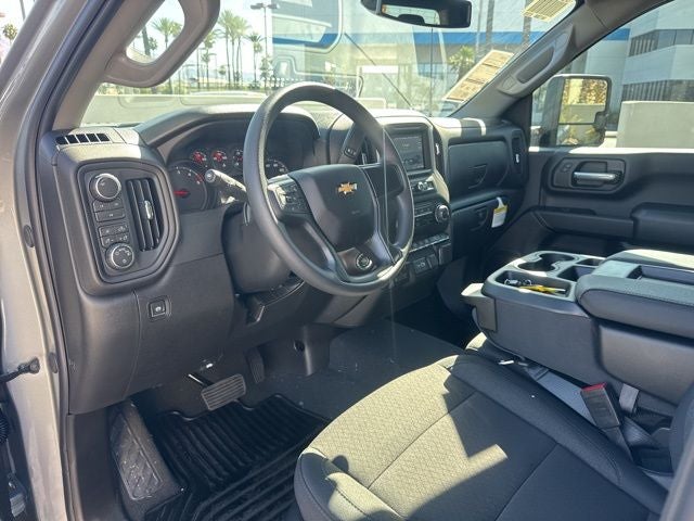 2026 Chevrolet Silverado 2500HD Custom