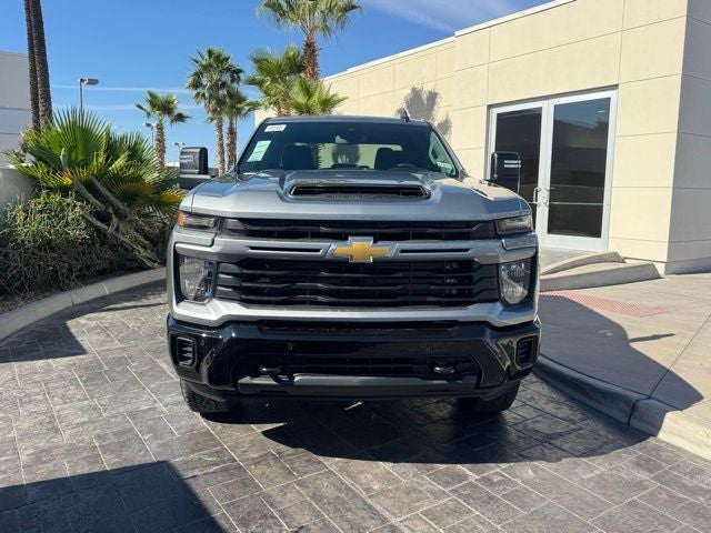 2026 Chevrolet Silverado 2500HD Custom
