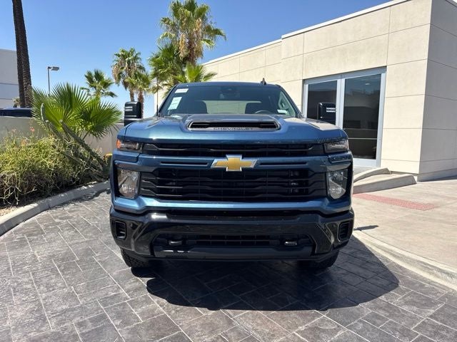 2026 Chevrolet Silverado 2500HD Custom