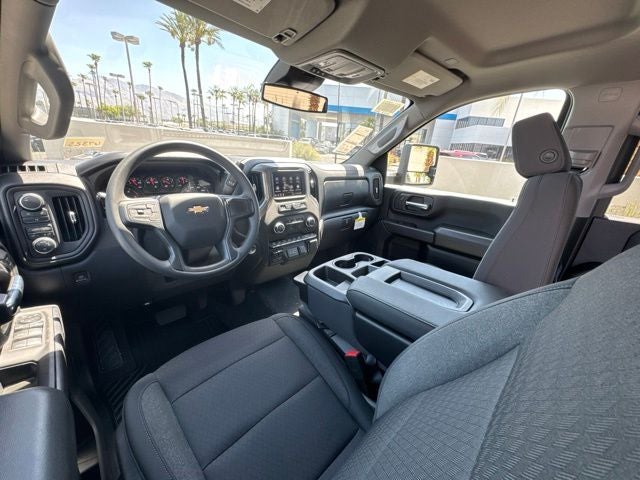2026 Chevrolet Silverado 2500HD Custom