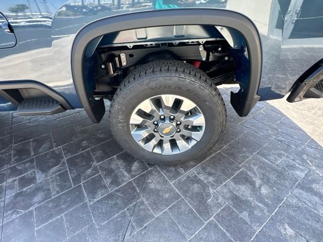 2026 Chevrolet Silverado 2500HD Custom