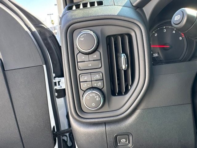 2026 Chevrolet Silverado 2500HD Custom