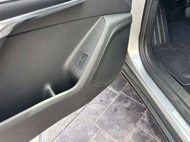 2027 Chevrolet Traverse LT 1LT