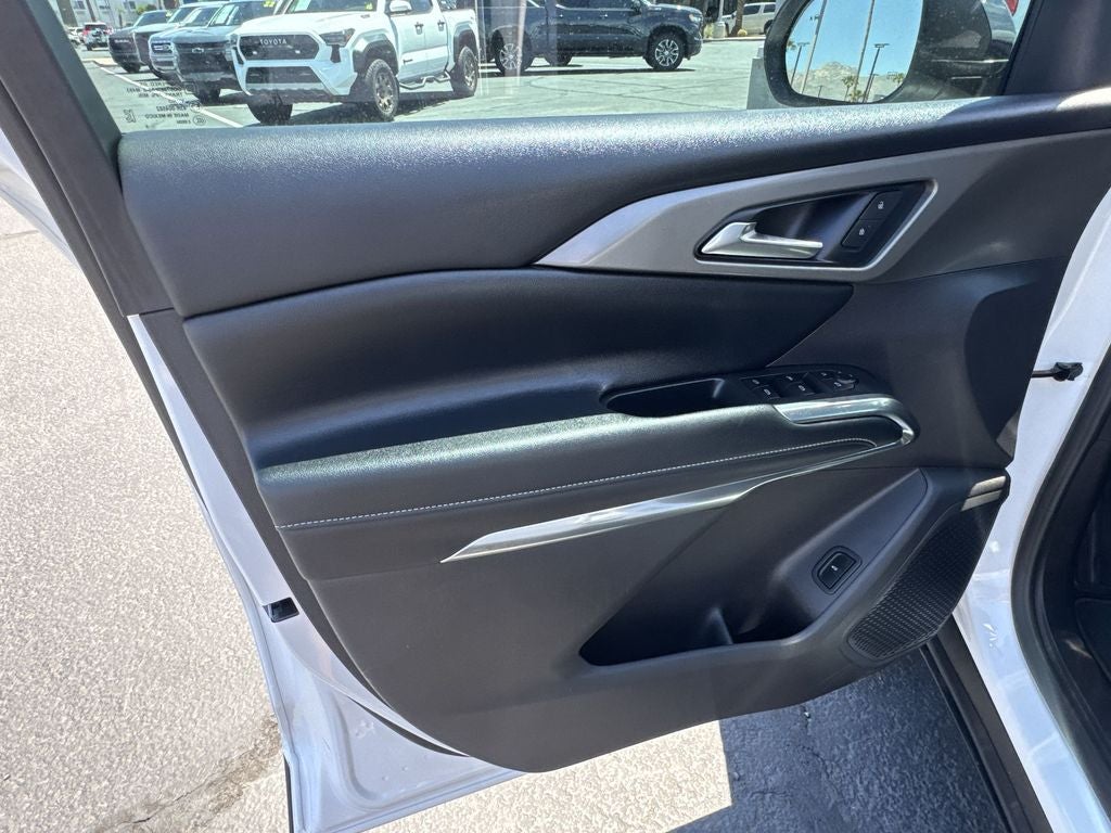 2026 Chevrolet Traverse LT 2LT