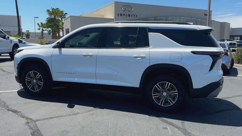 2026 Chevrolet Traverse LT 2LT