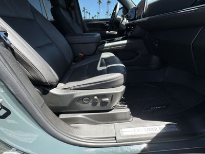 2025 Chevrolet Tahoe RST