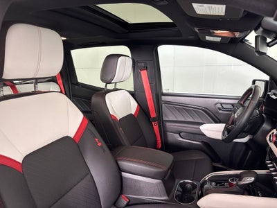 2025 GMC Canyon AT4X