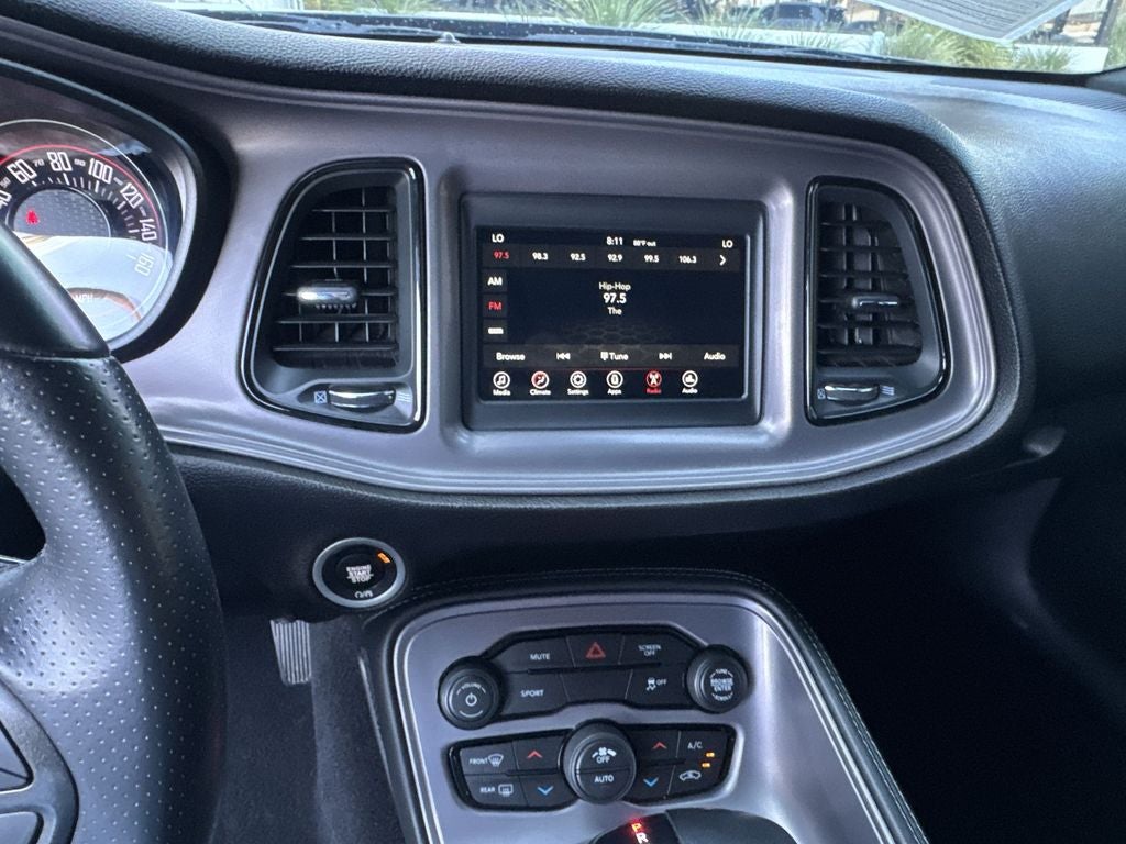 2023 Dodge Challenger SXT
