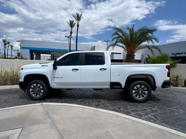 2026 Chevrolet Silverado 2500HD Custom
