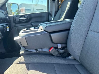 2026 Chevrolet Silverado 2500HD Custom