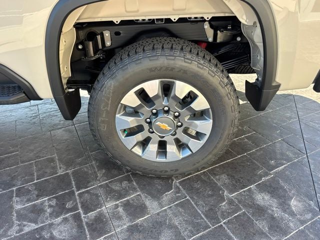2026 Chevrolet Silverado 2500HD Custom