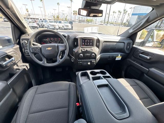 2026 Chevrolet Silverado 2500HD Custom