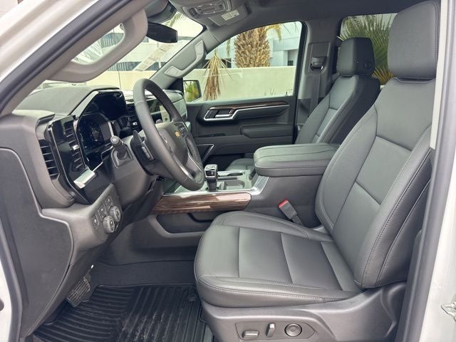 2026 Chevrolet Silverado 1500 LT - Photo 10