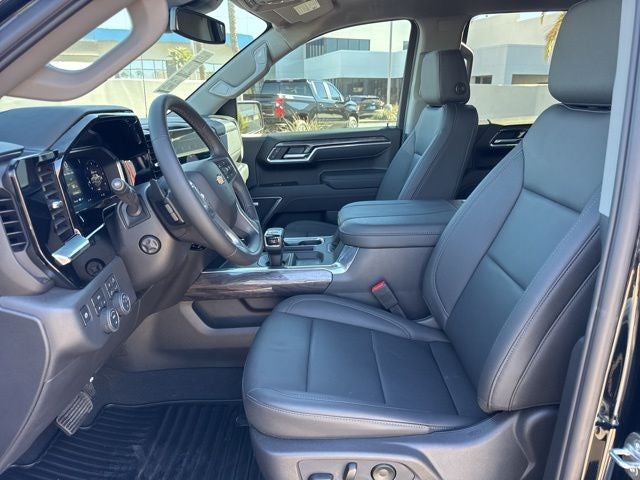 2026 Chevrolet Silverado 1500 LTZ - Photo 10