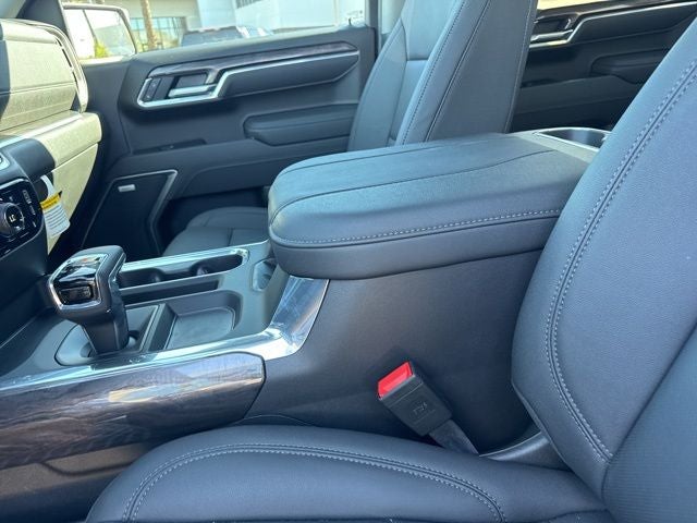2026 Chevrolet Silverado 1500 LTZ - Photo 16