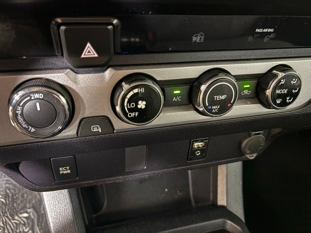 2018 Toyota Tacoma SR V6