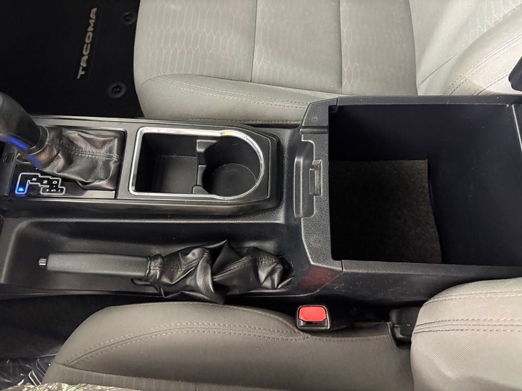 2018 Toyota Tacoma SR V6