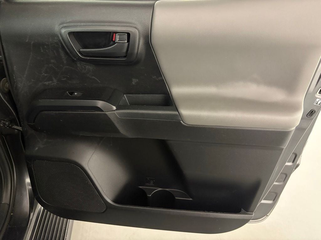 2018 Toyota Tacoma SR V6