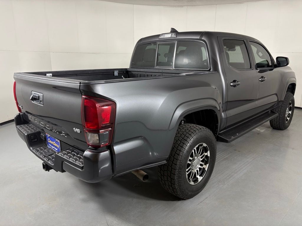 2018 Toyota Tacoma SR V6