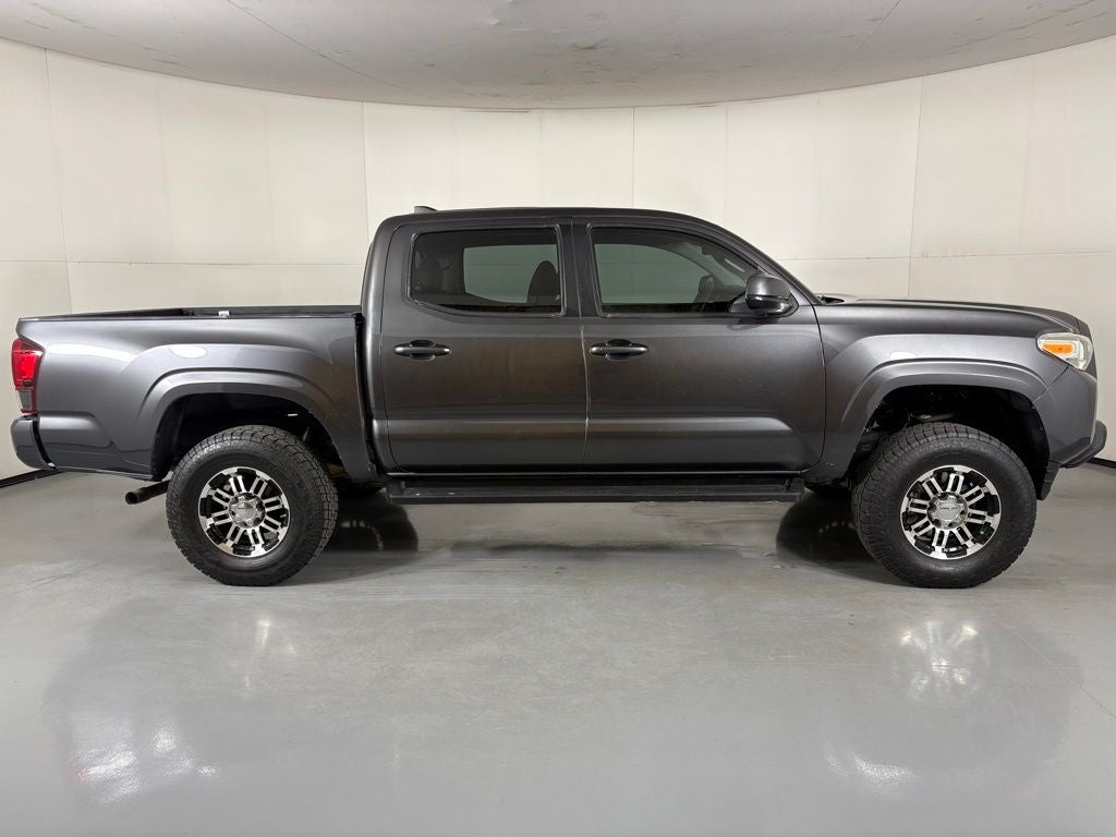 2018 Toyota Tacoma SR V6
