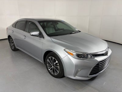 2018 Toyota Avalon XLE