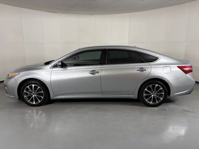 2018 Toyota Avalon XLE