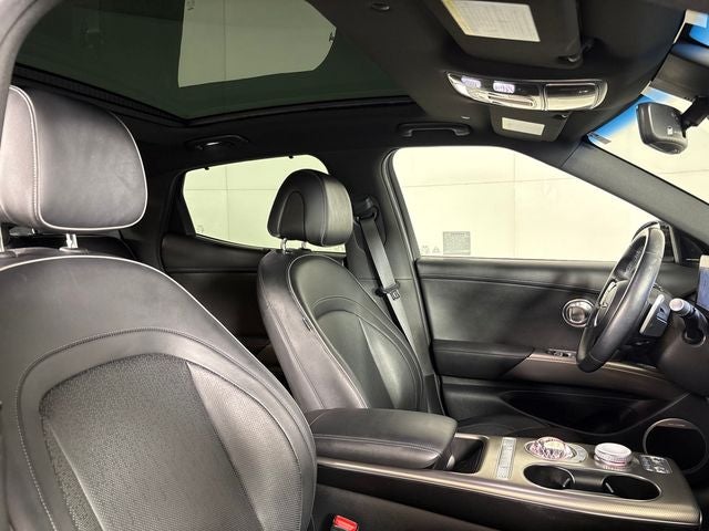 2023 Genesis GV60 Advanced