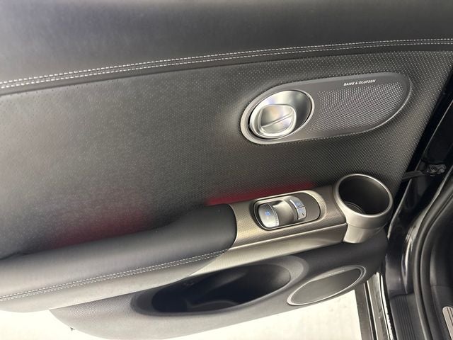2023 Genesis GV60 Advanced