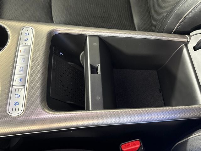 2023 Genesis GV60 Advanced
