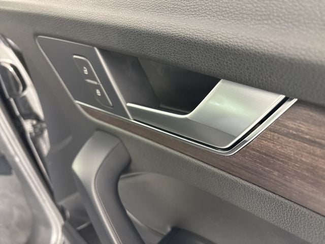 2023 Audi Q5 40 Premium quattro