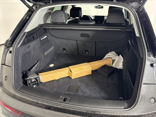 2023 Audi Q5 40 Premium quattro
