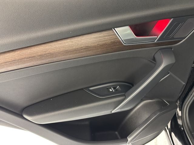 2023 Audi Q5 40 Premium quattro